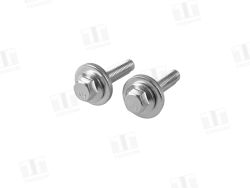  Rear trailing control arms front bolts_1